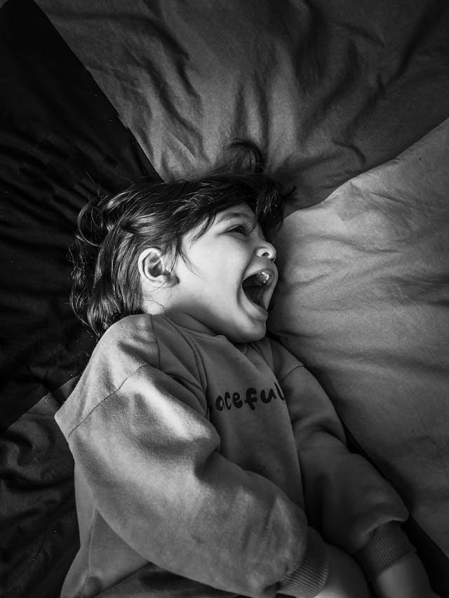 Child shouting in bed during a night terror episide